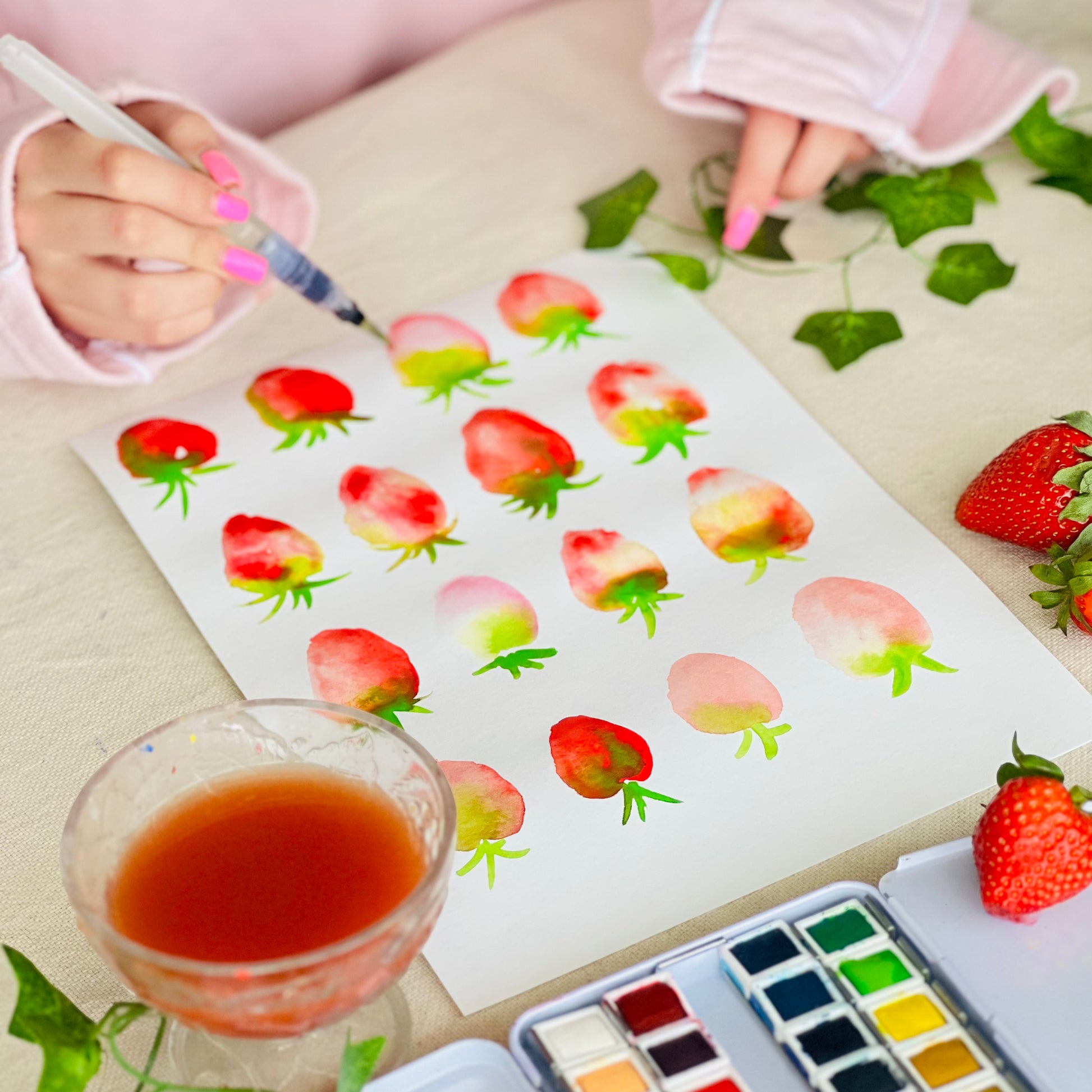 Watercolor Paint Set 48 Colors in Half-Pans|Tin Box&Waterbrush